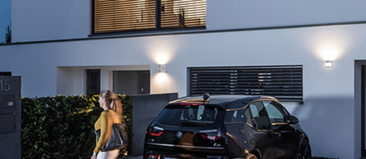TheLeda D bei Haus- und Elektrotechnik Uhlig GmbH in Schwarzenberg