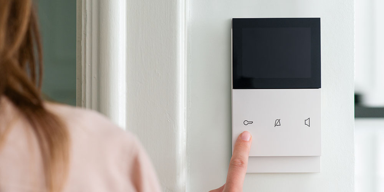 ELCOM.TOUCH bei Haus- und Elektrotechnik Uhlig GmbH in Schwarzenberg